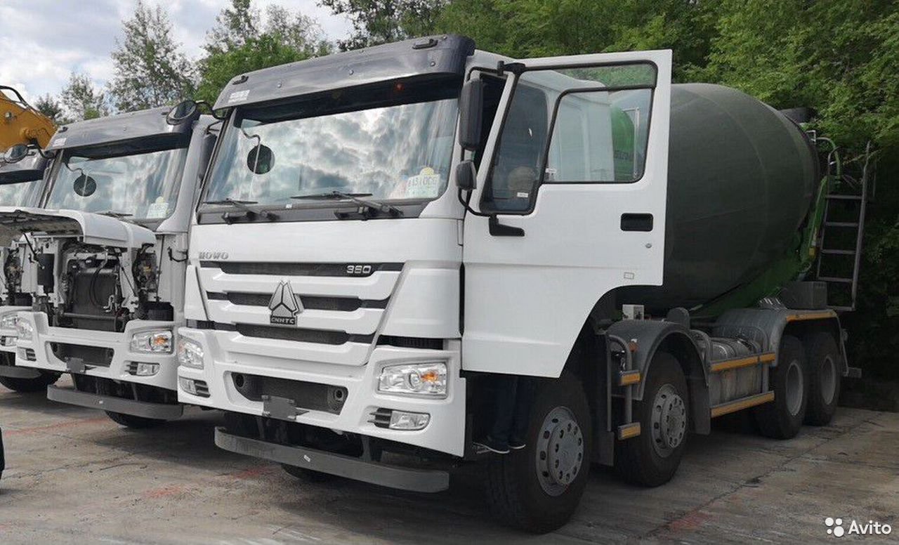 Автобетоносмеситель HOWO ZZ5407GJBS3267E