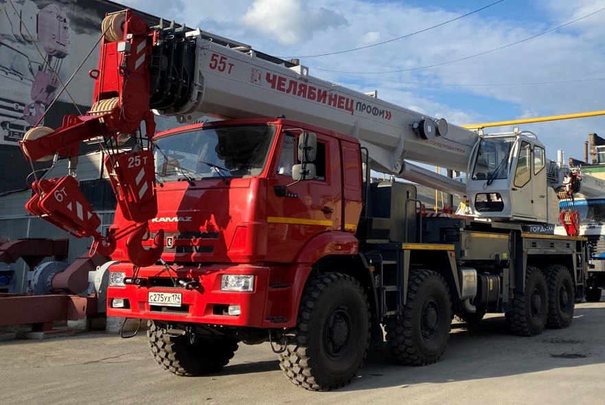 Автокран Челябинец КС-65717 на шасси КамАЗ 6560