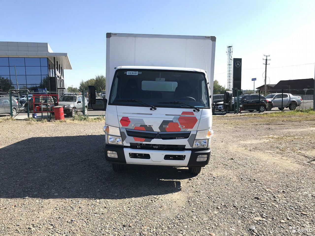 Изотермический фургон Mitsubishi Fuso Canter TF