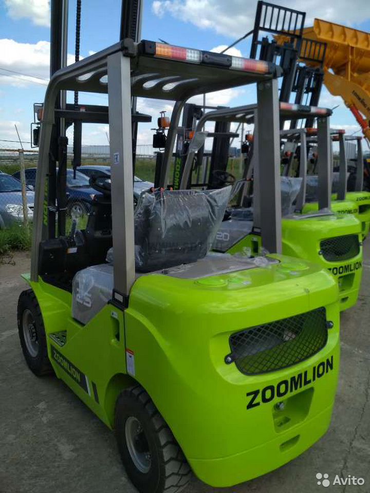 Вилочный погрузчик Zoomlion FD25H