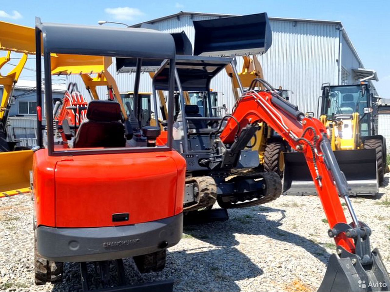 Мини-экскаватор XCMG XE15