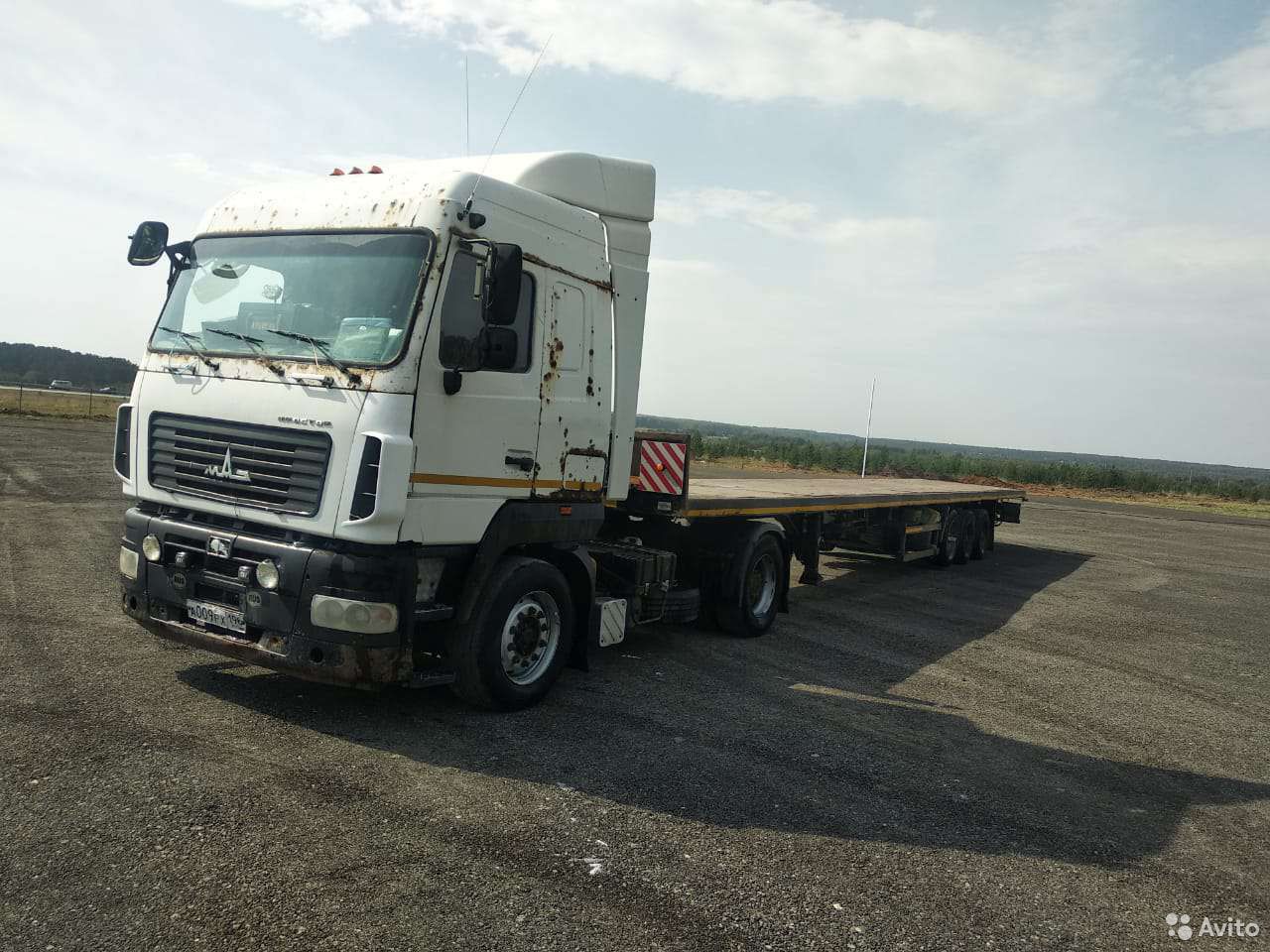 Седельный тягач МАЗ 5440В9-1420-031