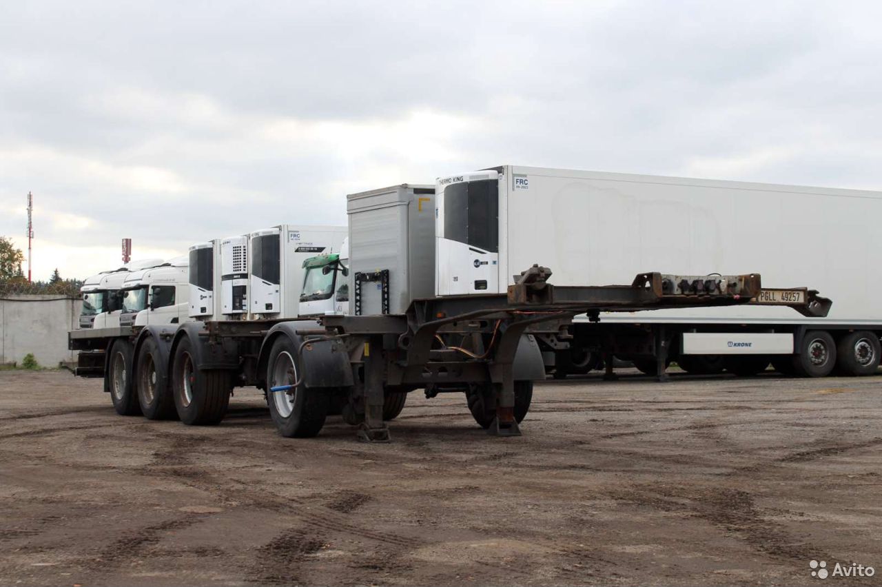 Полуприцеп контейнеровоз Schmitz Cargobull SCF 24