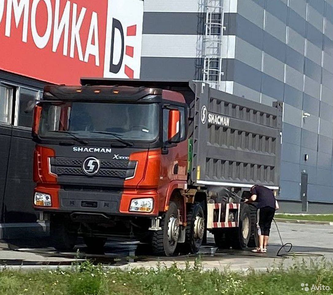 Самосвал SHACMAN (Shaanxi) SX3318DT366 X3000