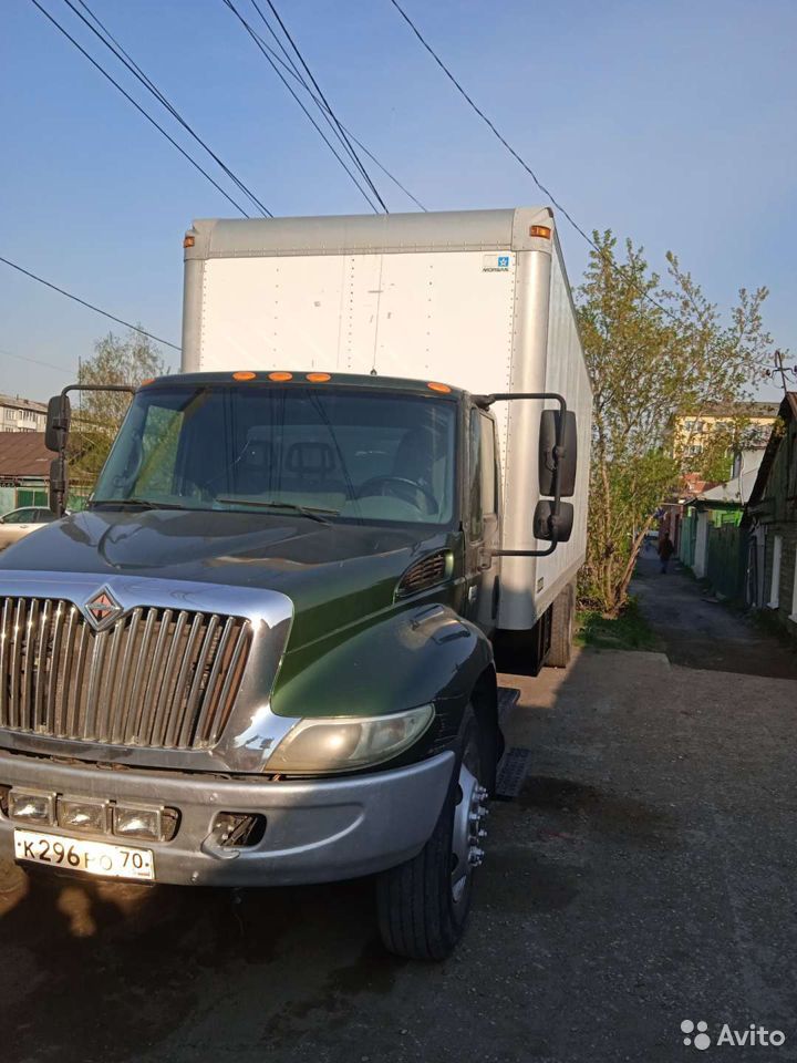 Грузовой фургон International 4300