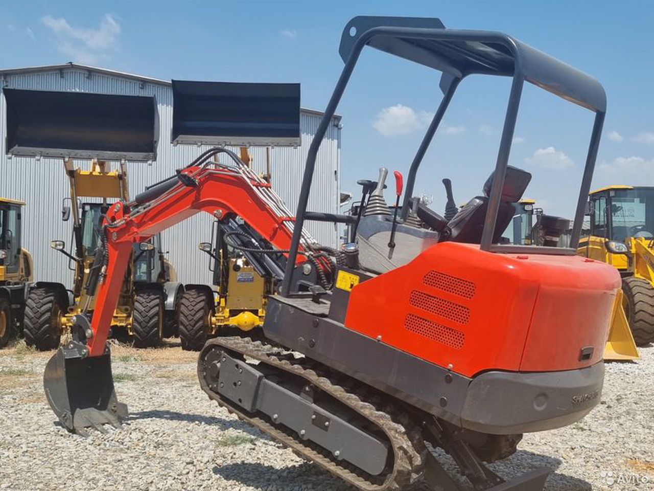 Мини-экскаватор XCMG XE15