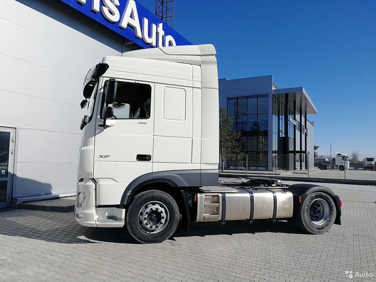 Седельный тягач DAF XF