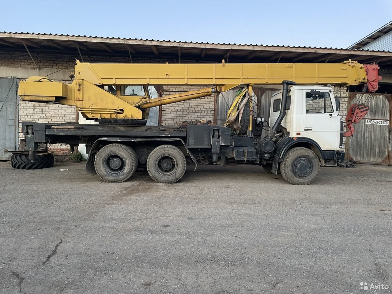 Автокран Ивановец КС-45717A-1