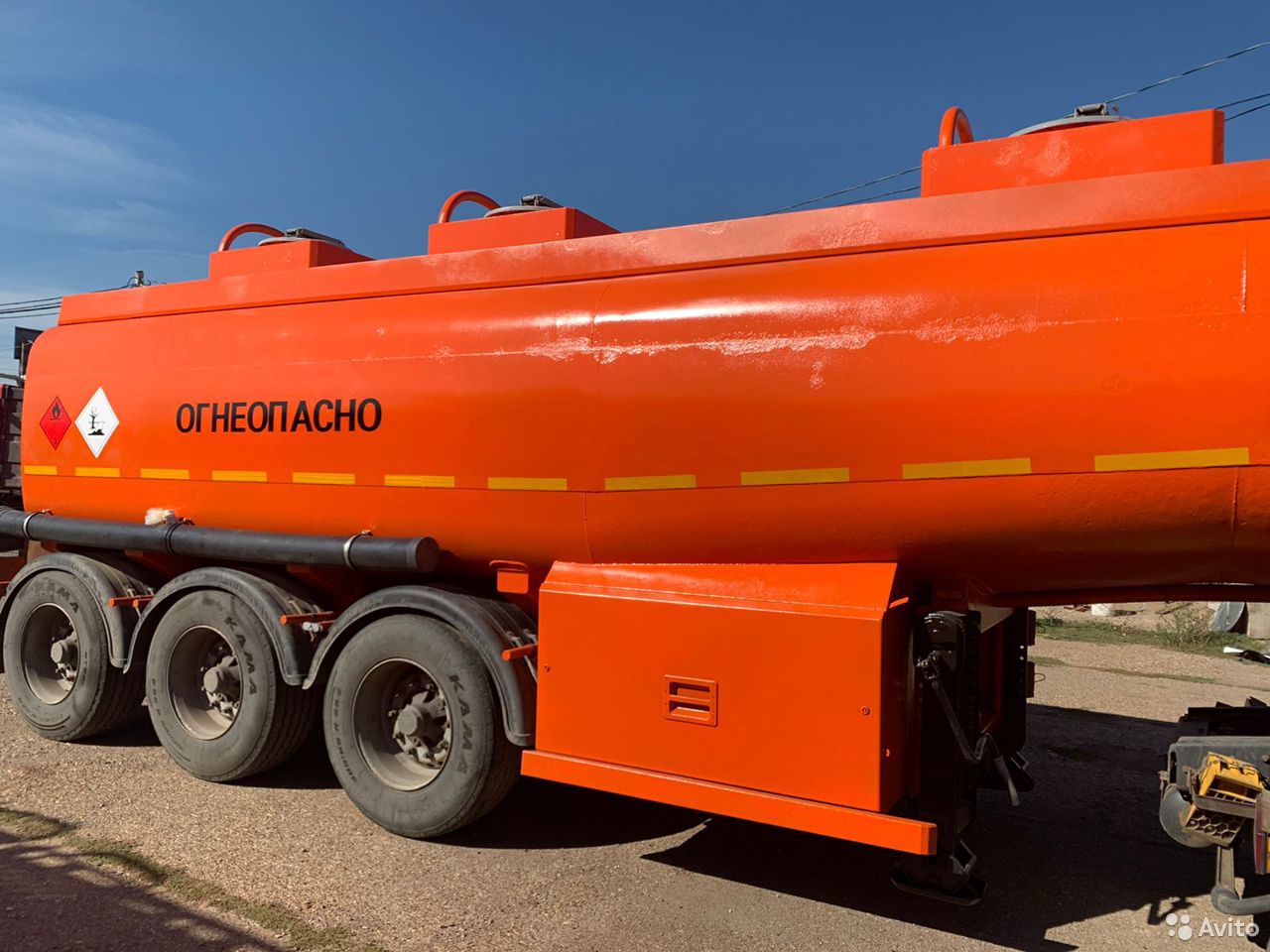 Полуприцеп бензовоз ГРАЗ 96222-0000010