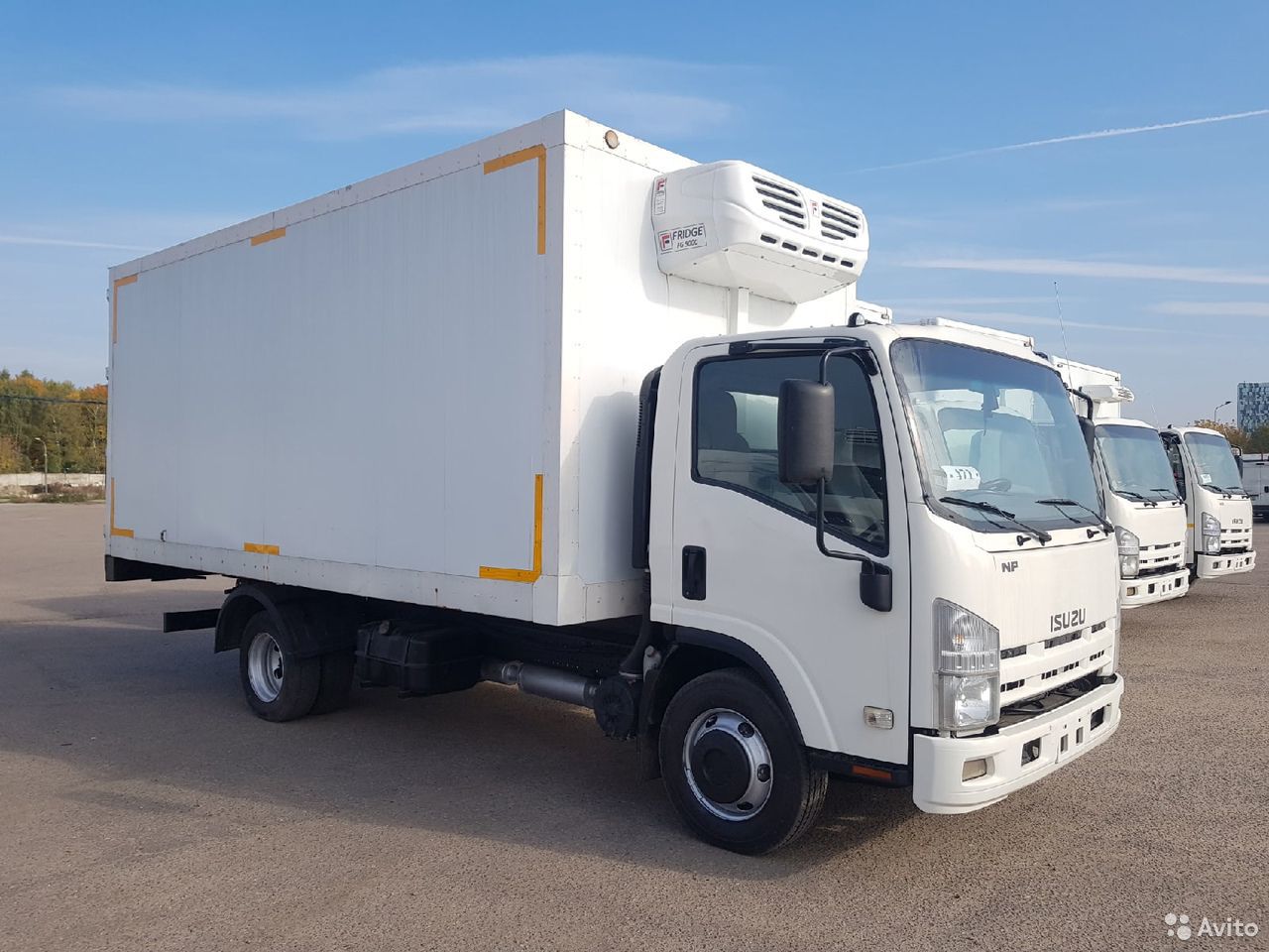 Рефрижераторный фургон Isuzu