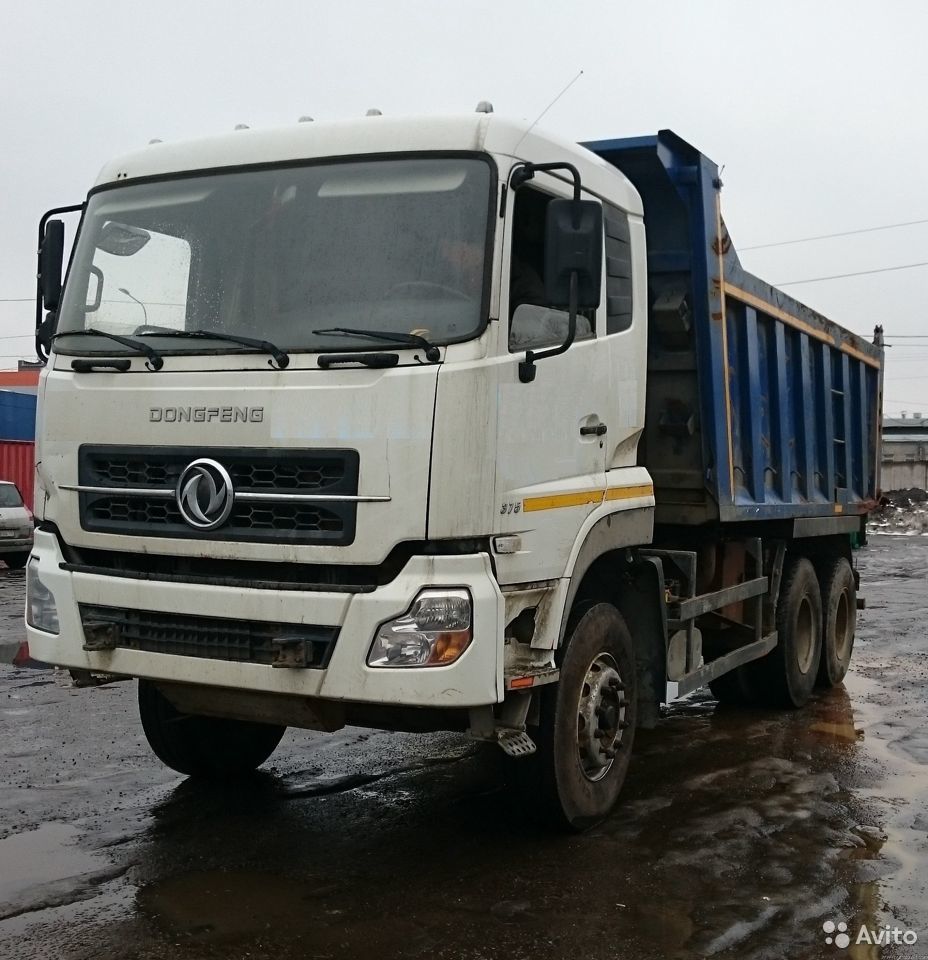 Самосвал DongFeng