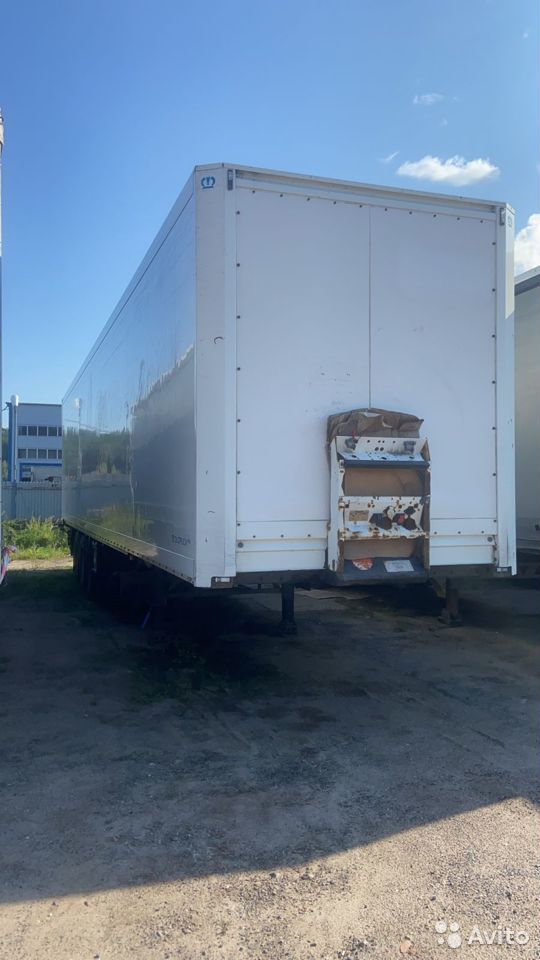 Изотермический полуприцеп Krone SD