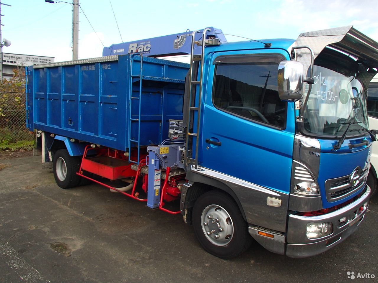 Самосвал Hino Ranger