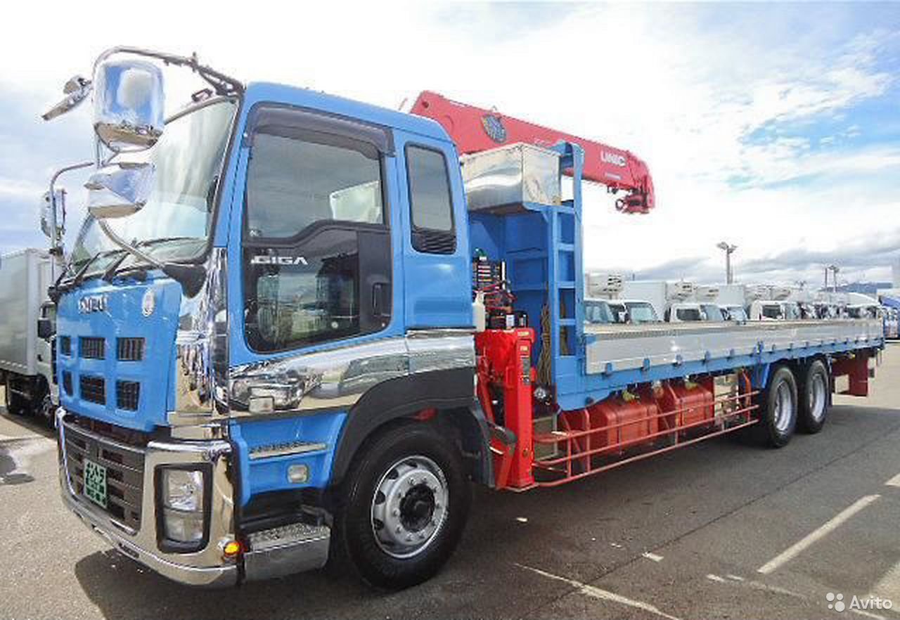 Бортовой грузовик с КМУ ISUZU Giga