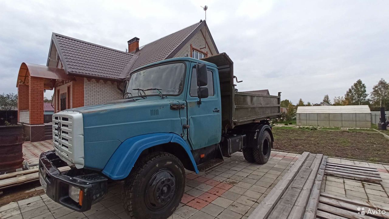Самосвал ЗИЛ 454610