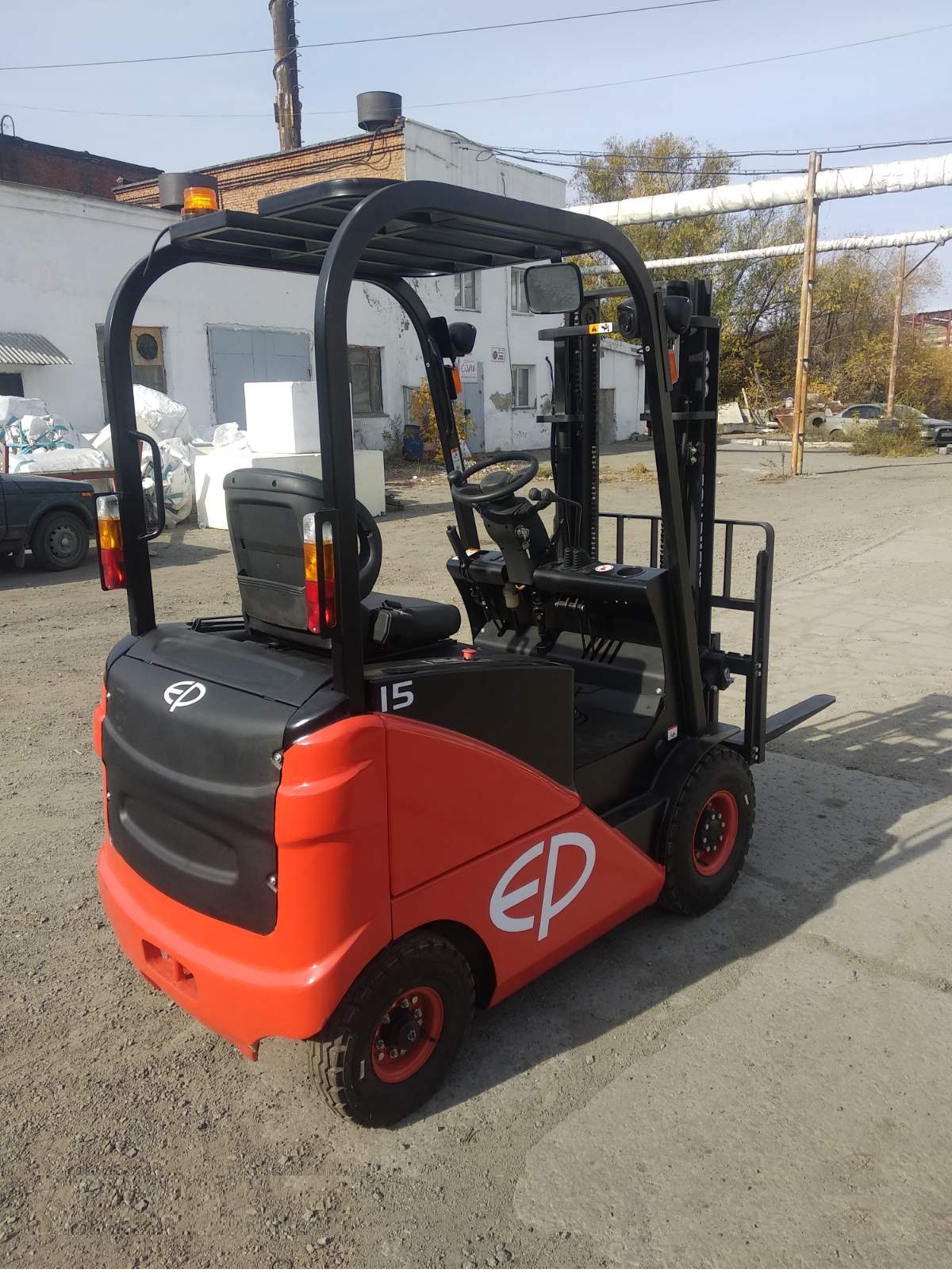 Вилочный погрузчик EP Equipment ЕР CPD15FJ5