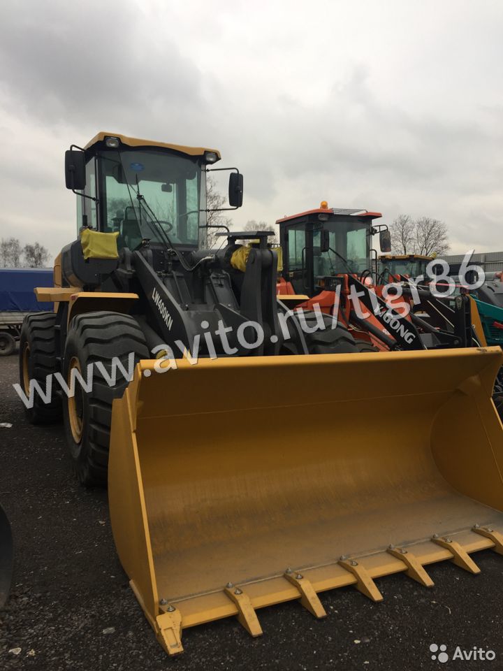 Фронтальный погрузчик XCMG LW400KN