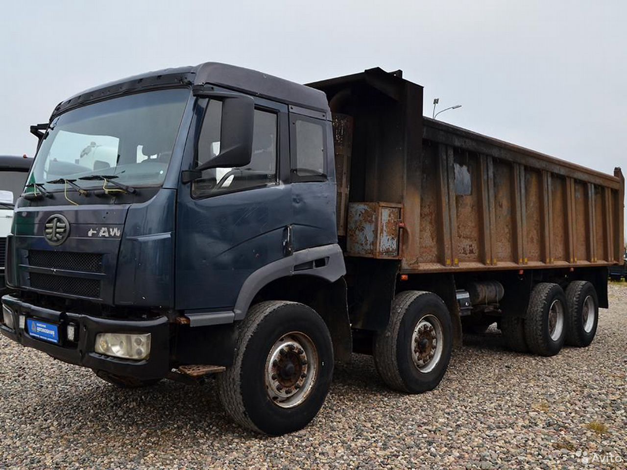 Самосвал FAW J5 CA3312