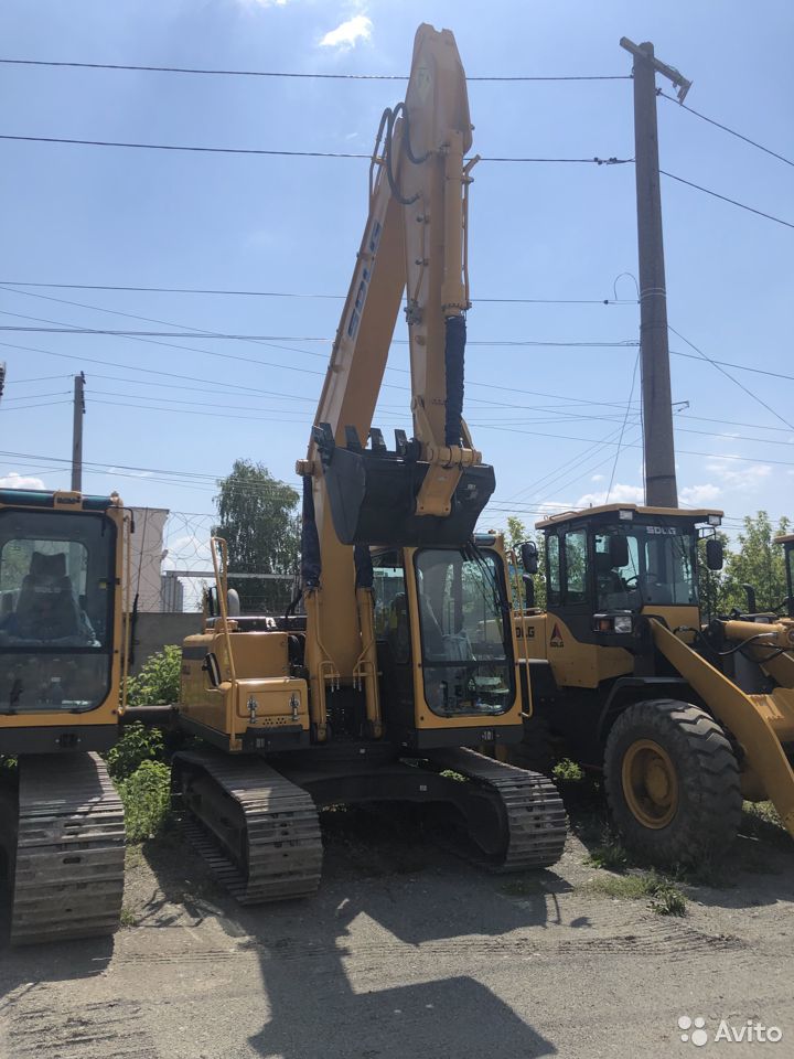 Гусеничный экскаватор SDLG E6150F