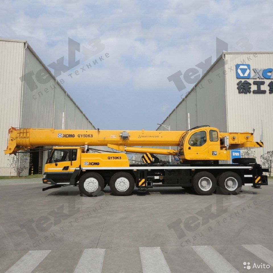 Автокран XCMG QY50KS