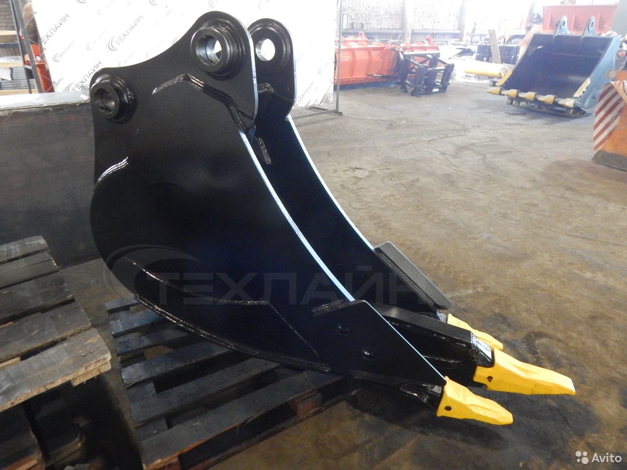Экскаваторный ковш Hitachi ZX180LC