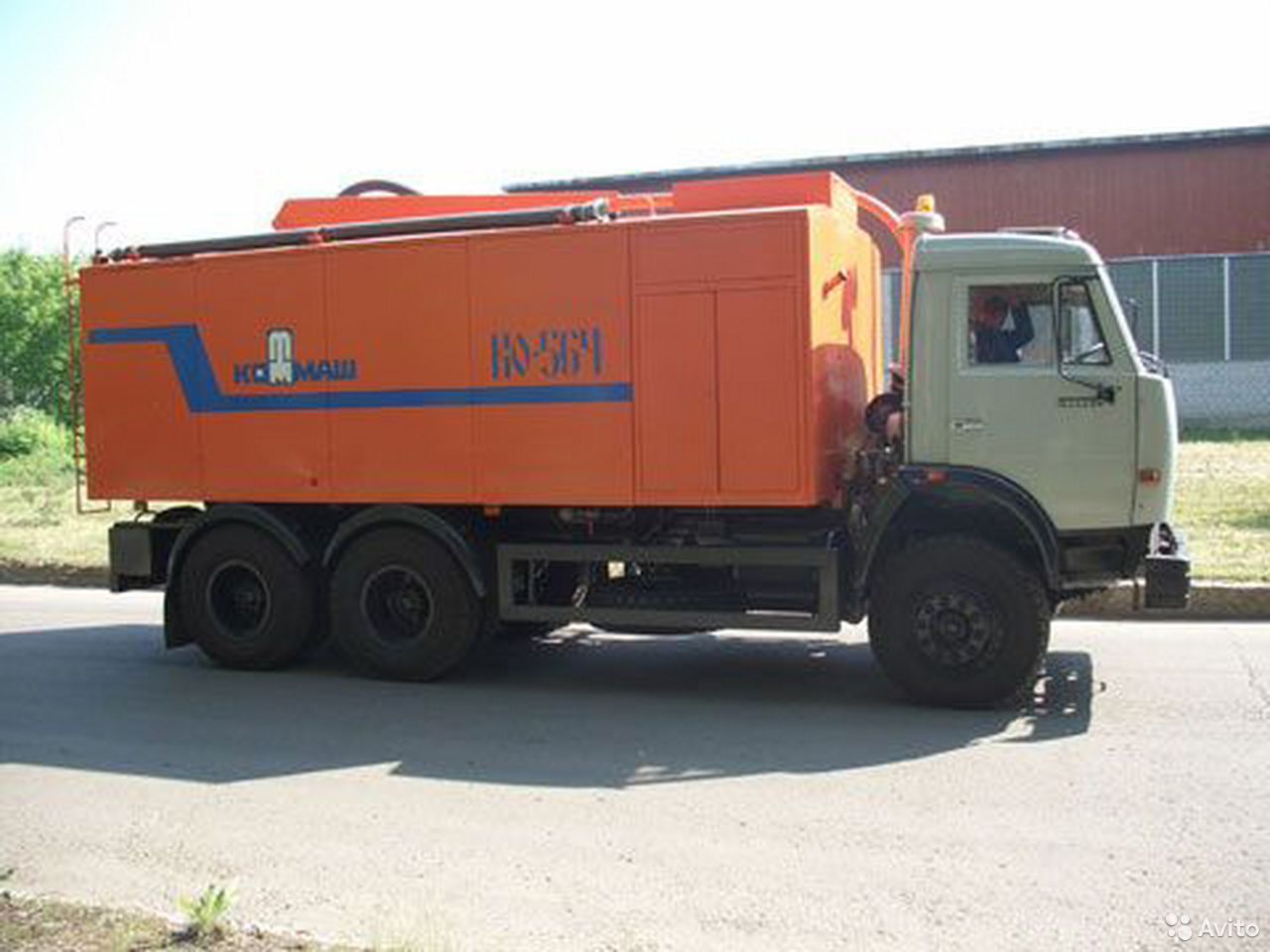 Каналопромывочная машина КамАЗ 65115 КО-564