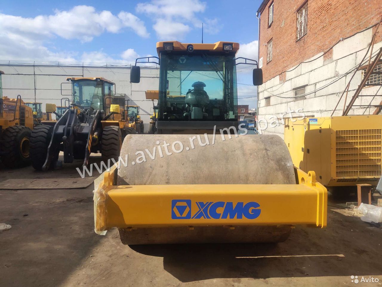 Грунтовый каток XCMG XS143