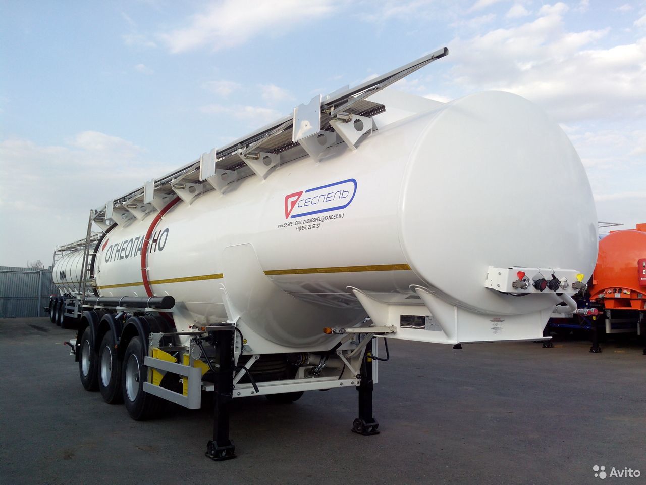 Полуприцеп цистерна Сеспель SF3928
