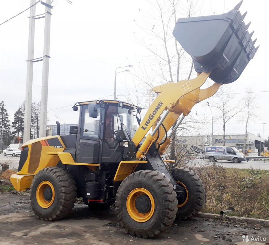 Фронтальный погрузчик LiuGong CLG842H