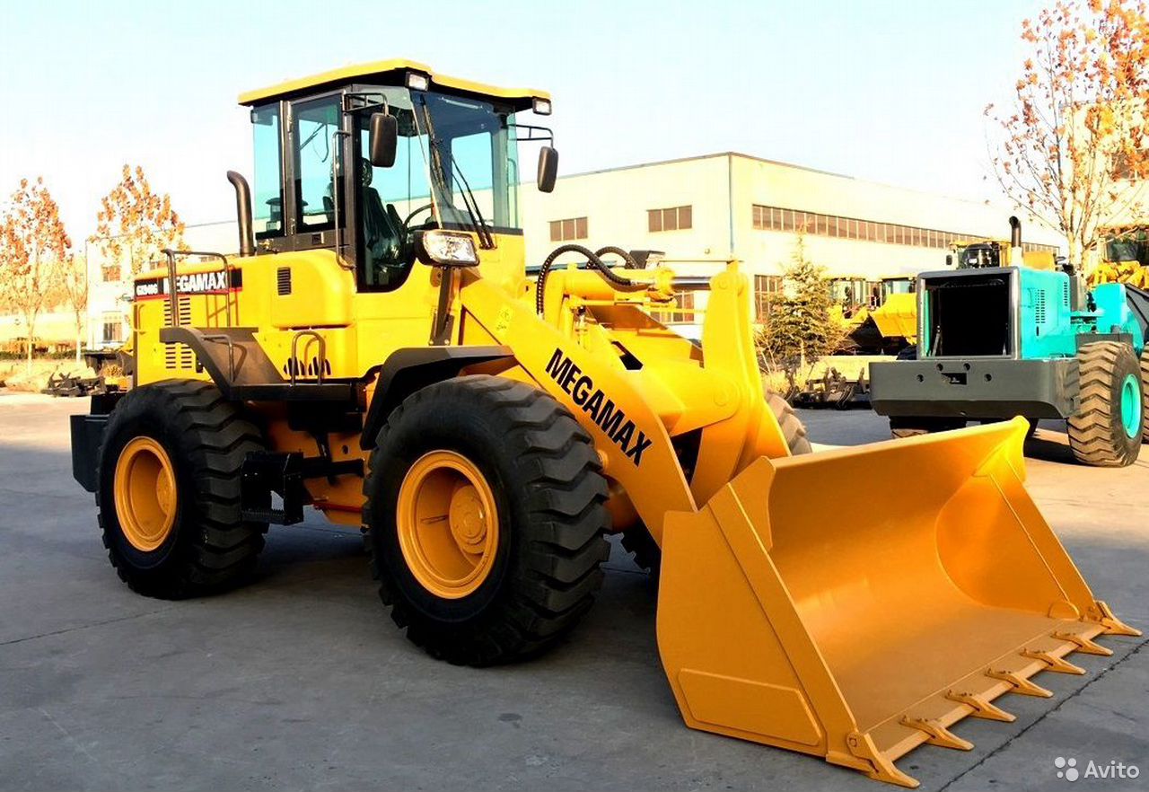Фронтальный погрузчик MegaMax GX944