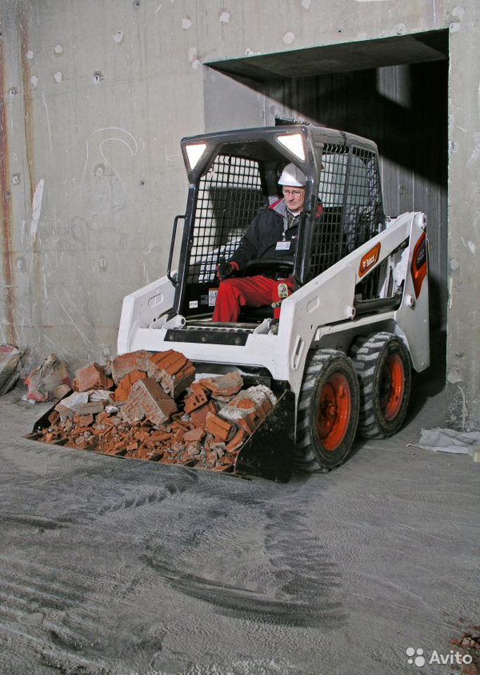 Мини-погрузчик Bobcat S100