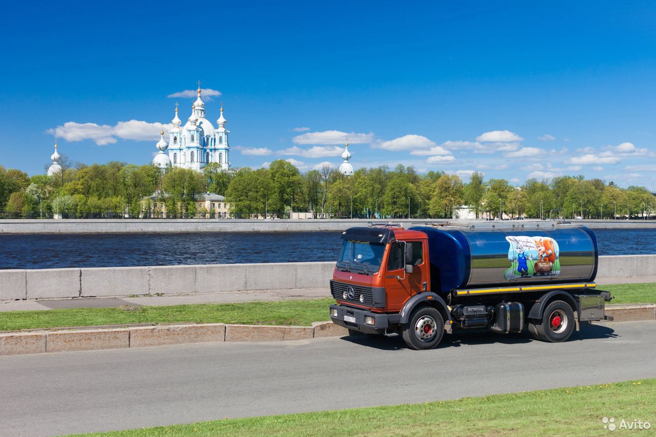 Автоцистерна Mercedes-Benz 1726