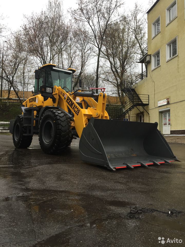 Фронтальный погрузчик HZM XC28