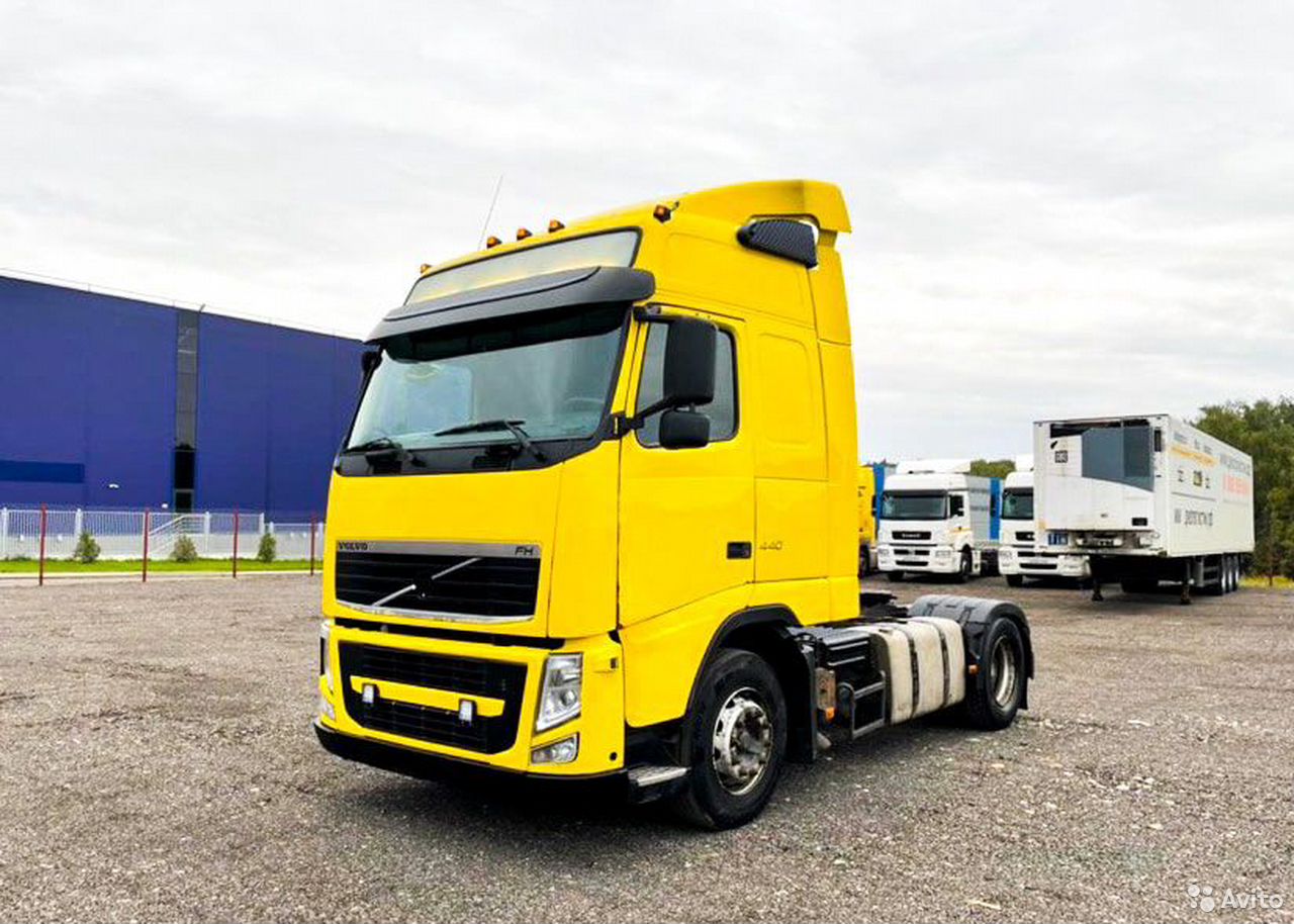 Седельный тягач Volvo FH