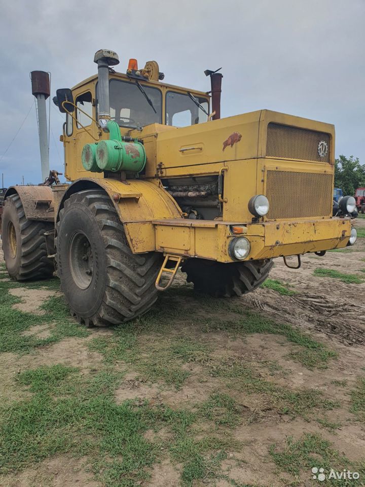 Трактор Кировец К 700
