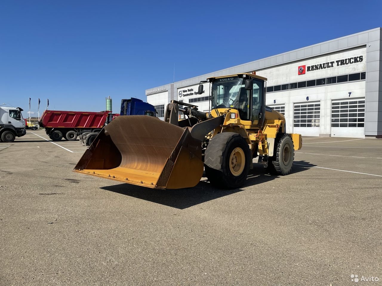 Фронтальный погрузчик Volvo L120GZ