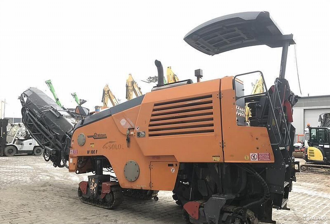 Дорожная фреза Wirtgen W100F