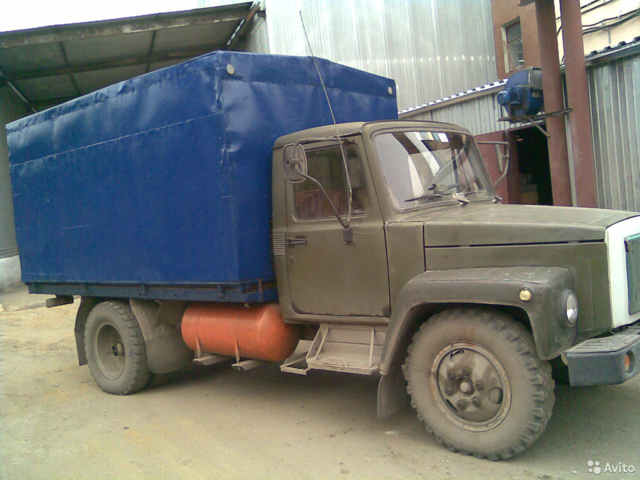 Грузовой фургон ГАЗ 3307