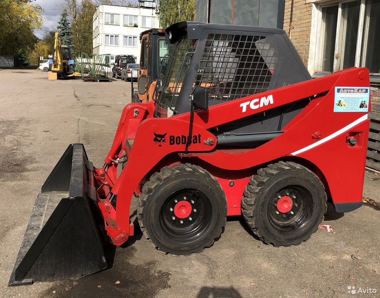 Мини-погрузчик Bobcat 751