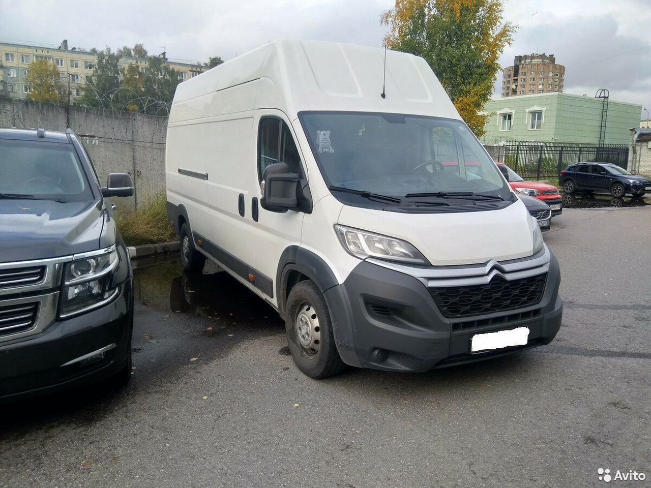 Цельнометаллический фургон Citroen Jumper