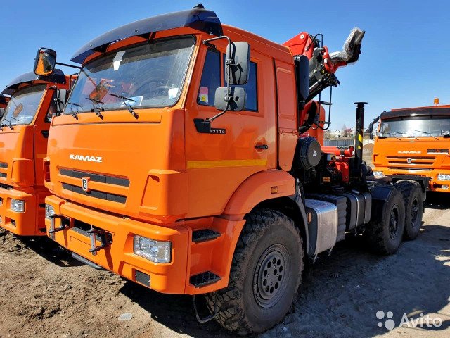 Седельный тягач КамАЗ 43118 с КМУ Inman IM 150N