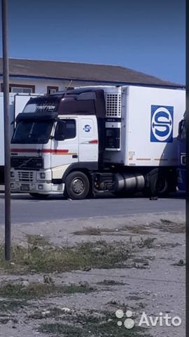 Седельный тягач Volvo FH12