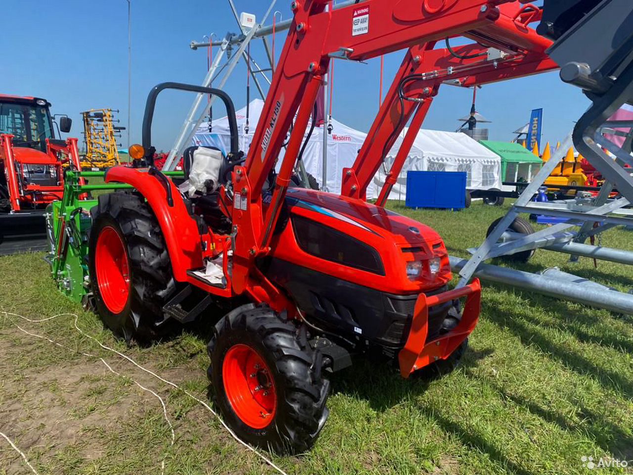 Мини-трактор Kioti EX55