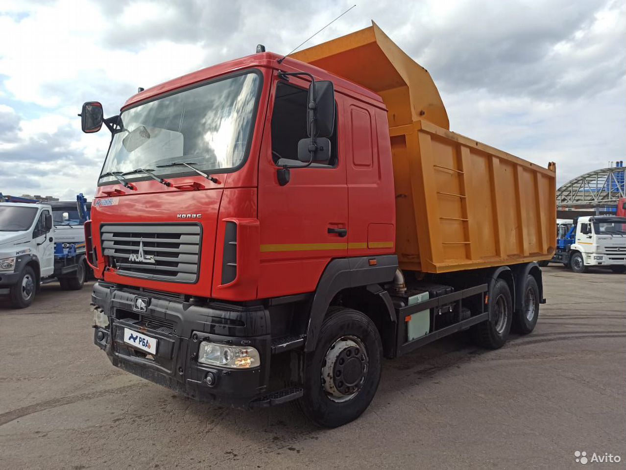 Самосвал МАЗ 650128-8520-000