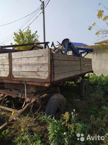 Тракторный прицеп 2ПТС-4