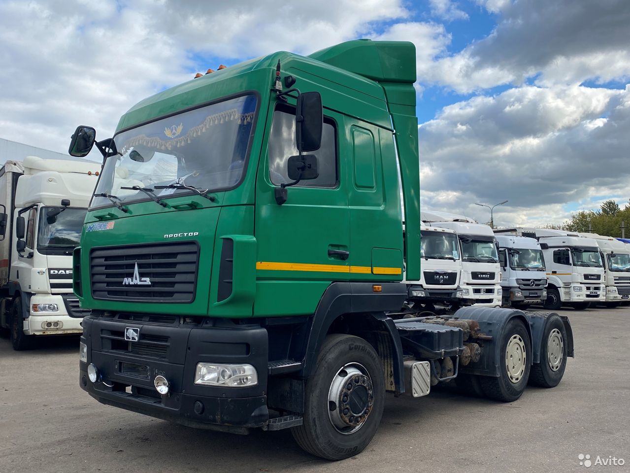 Седельный тягач МАЗ 6430В9-1420-020