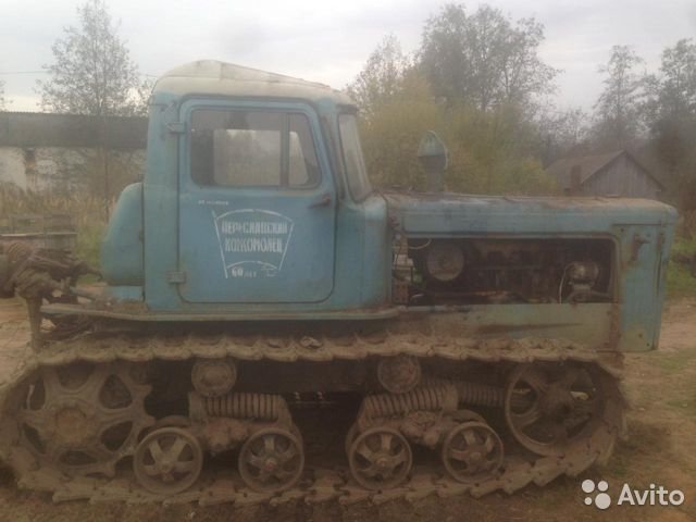 Гусеничный трактор ДТ-75