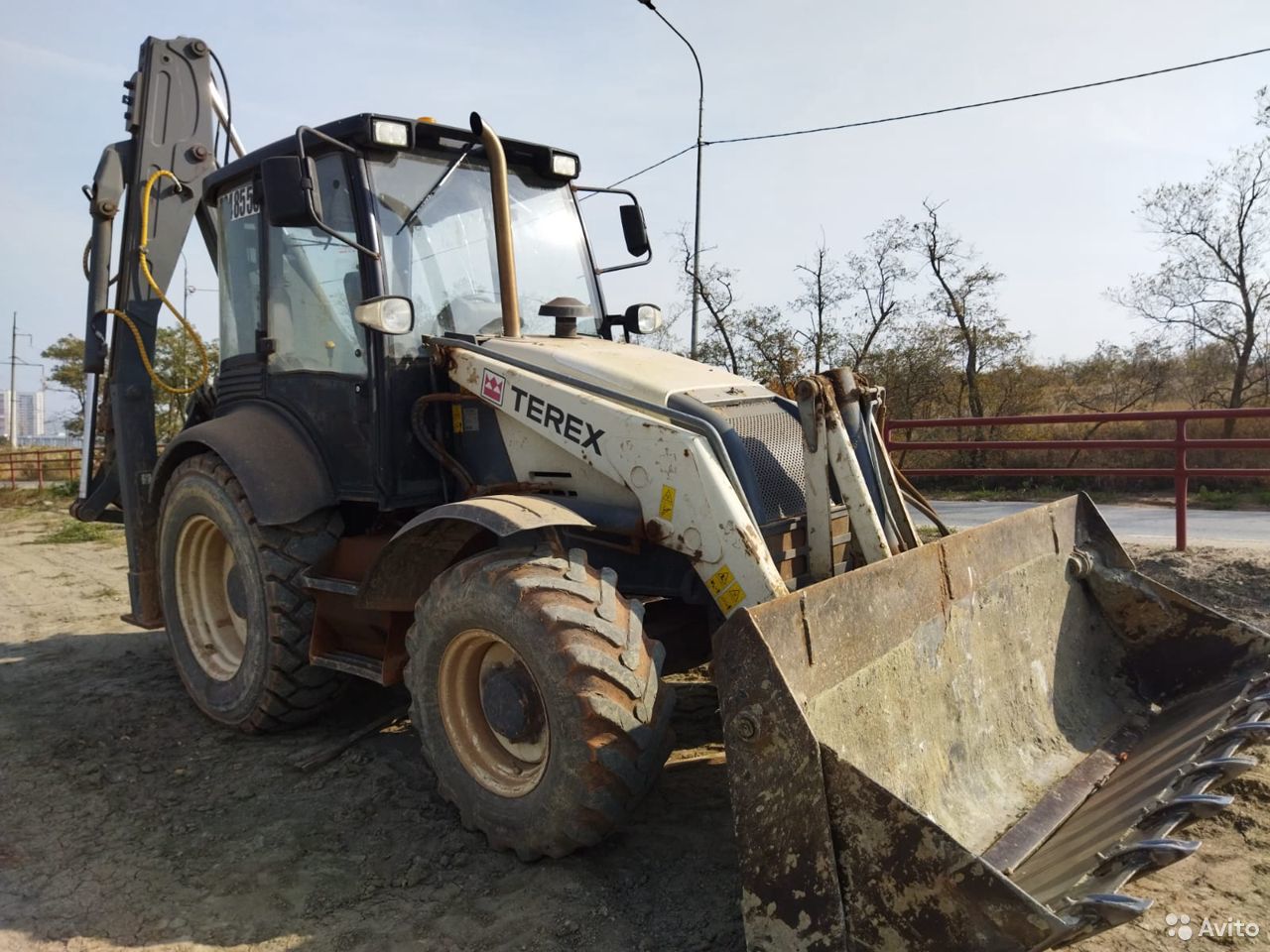 Экскаватор-погрузчик Terex 860
