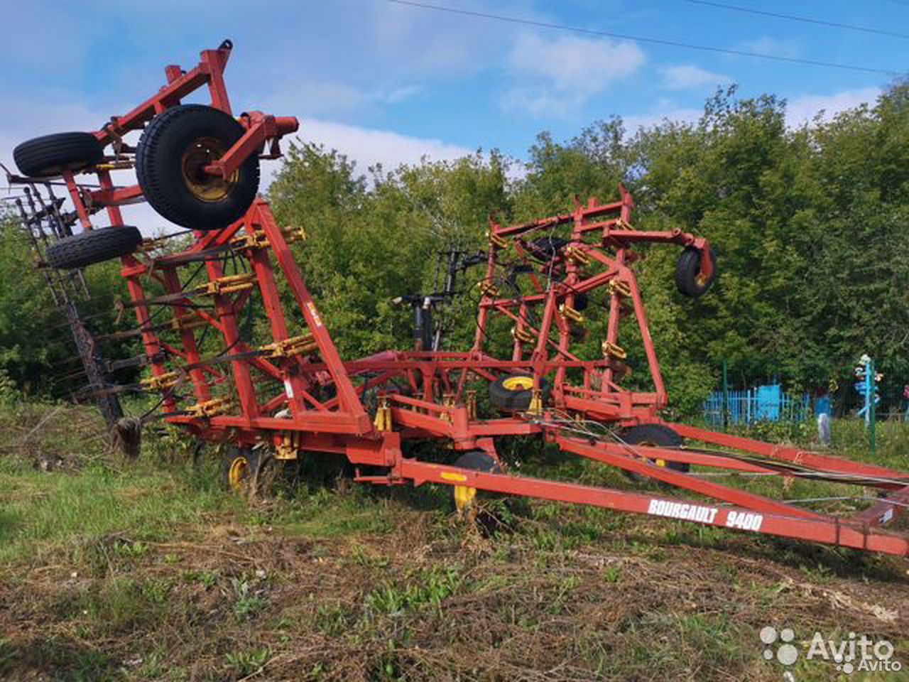 Культиватор Bourgault 9400