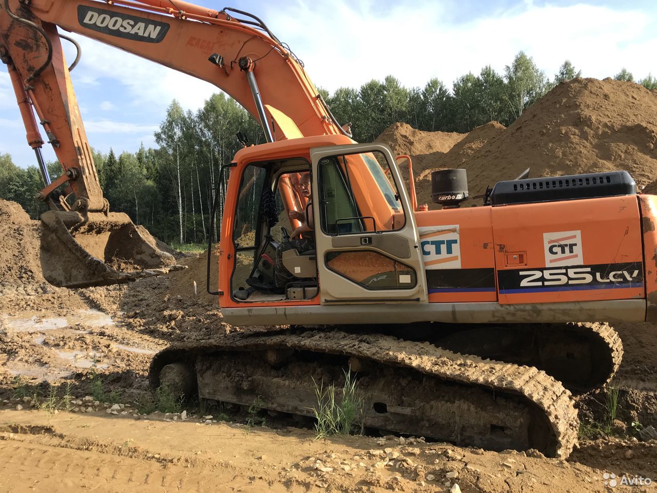 Гусеничный экскаватор DOOSAN Daewoo SOLAR 255LC-V